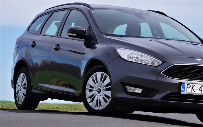 Ford Focus cena 29700 przebieg: 140000, rok produkcji 2015 z Kalisz małe 781